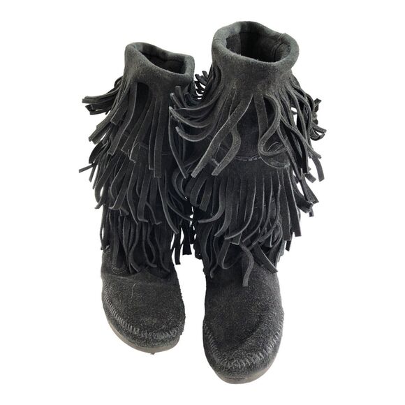 Minnetonka 3 layer fringe boots size 10 - Picture 5 of 9